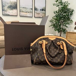LOUIS VUITTON Tivoli GM